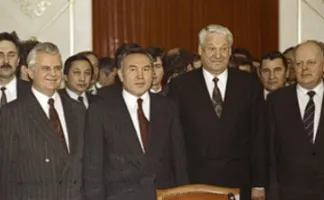 Участники