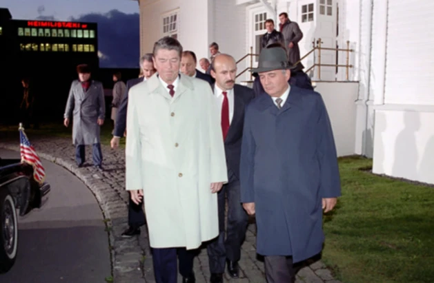 Горбачёв и Рейган